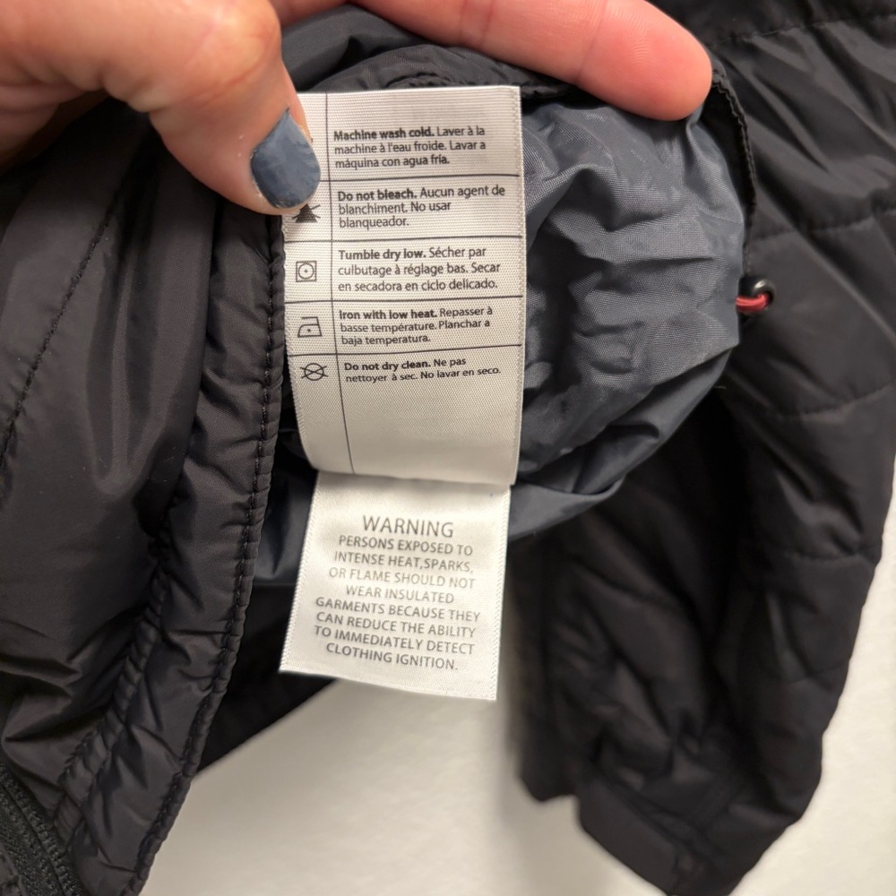 Carhartt Puffer Coat Jacket Mens Size Medium black embroidered hops & grain logo - Picture 8 of 12